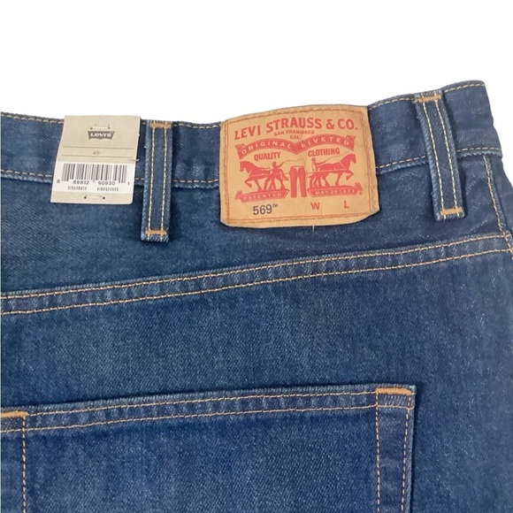 NWT Levi's Men's 569 Loose Straight Denim Shorts Big & Tall - Picture 3 of 4